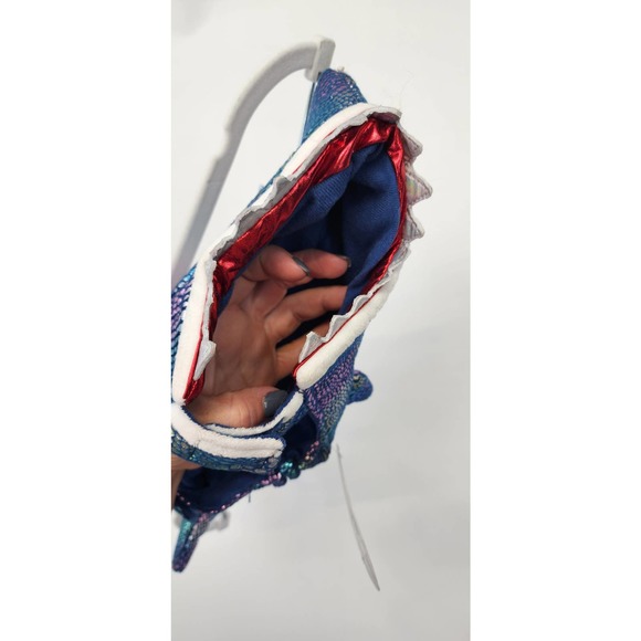 NWT Thrills & Chills Pet‎ Cat / Dog Shark Costume XS - Picture 4 of 7